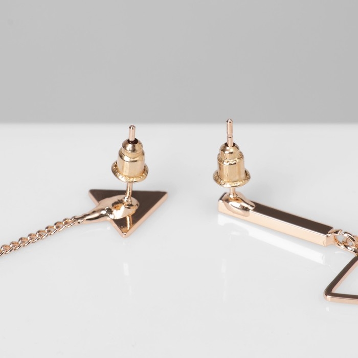 Серьги висячие «Геометрия» треугольники, цвет золото, 7 см Серьги висячие «Геометрия» треугольники, цвет золото, 7 см