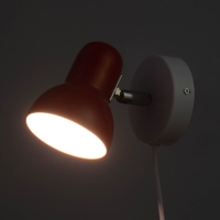 Бра с проводом "Севантос" Е27 40Вт красный 9х9х14 см Бра с проводом "Севантос" Е27 40Вт красный 9х9х14 см