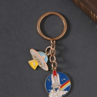 Брелок металл, эмаль "Космос" 9 см Брелок металл, эмаль "Космос" 9 см