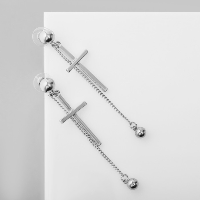 Серьги висячие &laquo;Кресты&raquo; с бусинами, цвет серебро