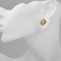 Серьги эмаль &laquo;Абстракция&raquo; ромб, цвет белый в золоте