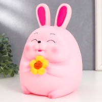 Копилка пластик "Зайчик - пухляш с сердцем/цветком" МИКС 16х15,5х23 см Копилка пластик "Зайчик - пухляш с сердцем/цветком" МИКС 16х15,5х23 см