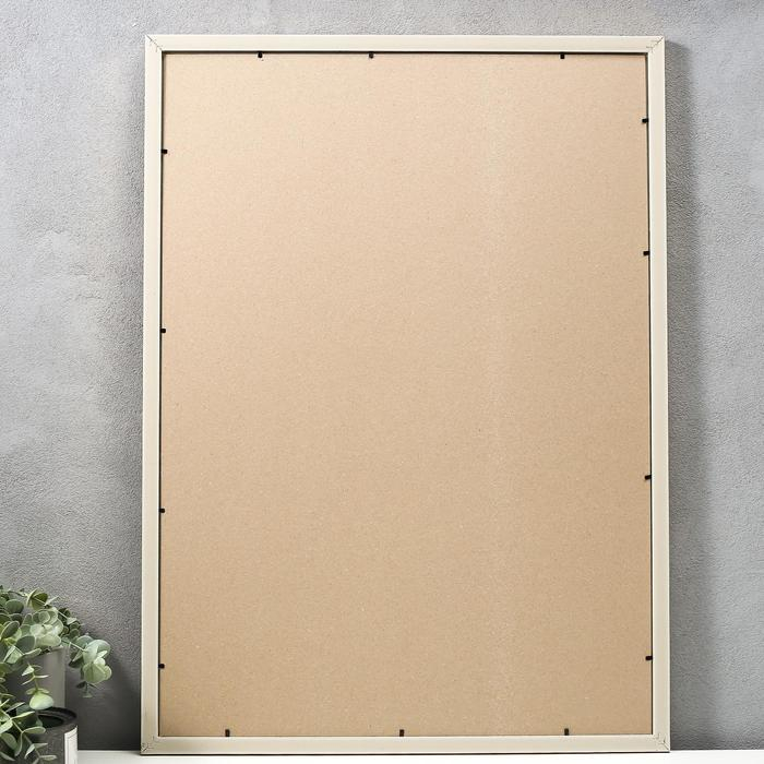 Фоторамка пластик 50х70 см, золотая линия