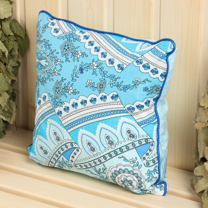 Подушка из кавказских трав на основе листьев дуба и эвкалипта, МИКС, 27&times;27 см