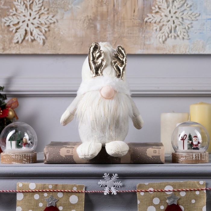 Светодиодная фигура &laquo;Гном белый&raquo; 20 &times; 24 &times; 10 см, текстиль, батарейки AG10х3 (в комплекте), свечение тёплое белое