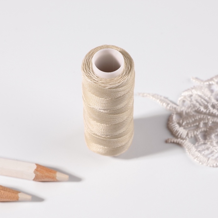 Нитки вощёные, круглые, 300D/3, 0,35 мм, 60 &plusmn; 2 м, цвет молочный