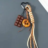 Брелок на карабине пластик, текстиль "Шоколад и крендель" с узлом 23х6,8х2 см