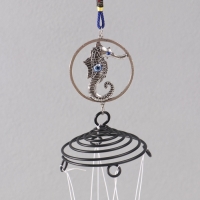 Музыка ветра металл от сглаза "Морской конек" 4 трубочки h=60см Музыка ветра металл от сглаза "Морской конек" 4 трубочки h=60см