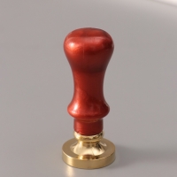 Печать для сургуча с пластиковой ручкой "Буква V на вензеле" 2,5х2,5х6,3 см