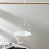 Кашпо уличное для цветов Альтернатива &laquo;Мирабель&raquo;, 2.5 л, подвесное, с прикорневым поливом, пластик, белое