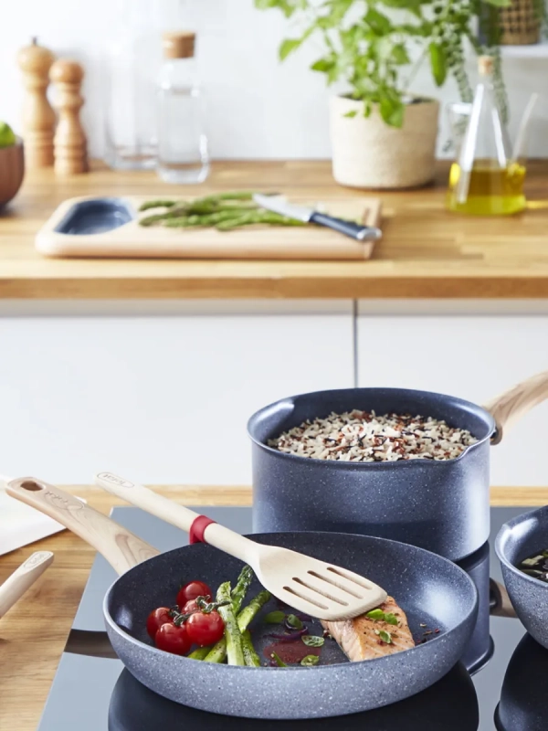 Сковорода Natural Force 24 см с антипригарным покрытием