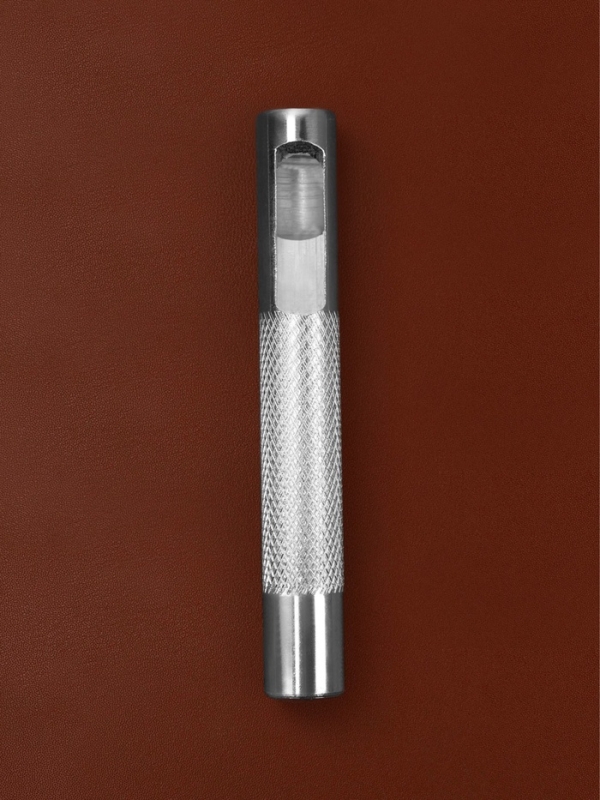 Набор пробойников для кожи, 7 предметов: сменные насадки 6 шт., основа 1 шт.