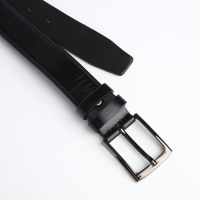 Ремень мужской «Великан», ширина 4 см, винт, пряжка металл, цвет чёрный Ремень мужской «Великан», ширина 4 см, винт, пряжка металл, цвет чёрный