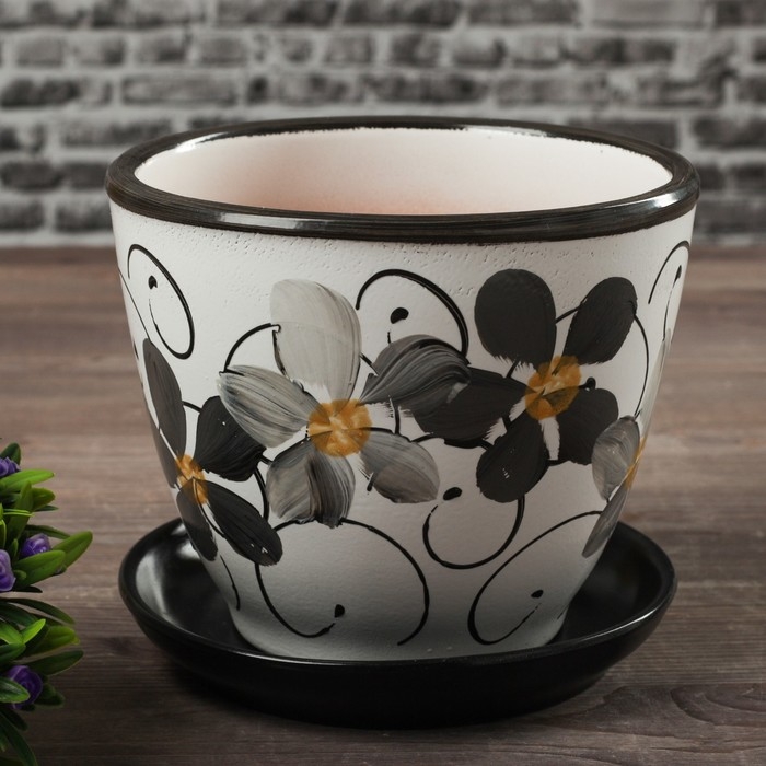 Горшок для цветов &laquo;Фиалка&raquo;, 1 л, d=15 см, h=13 см, керамический, с поддоном