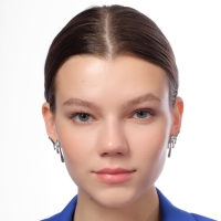 Серьги со стразами «Таяние» ромб, цвет белый в серебре Серьги со стразами «Таяние» ромб, цвет белый в серебре