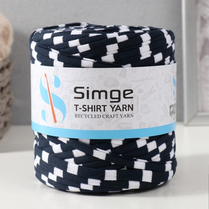 Трикотажная пряжа вторичная 90% хлопок,10% п/э, 100м/450&plusmn;50 гр (полосатик бело-чёрный)