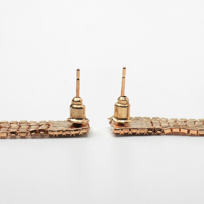 Серьги висячие со стразами &laquo;Водопад&raquo; на прямоугольнике, цвет белый в золоте, 11,5 см