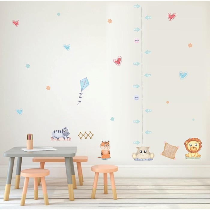 Наклейка интерьерная цветная ростомер Наклейка интерьерная цветная ростомер "Зверушки. Африка" 50х70 см