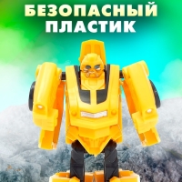 Робот «Автобот», трансформируется Робот «Автобот», трансформируется