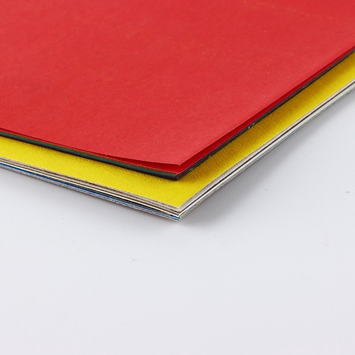 Набор: цветной картон 10 листов 220 г/м&sup2; односторонний и цветная бумага, 16 листов двусторонняя А4