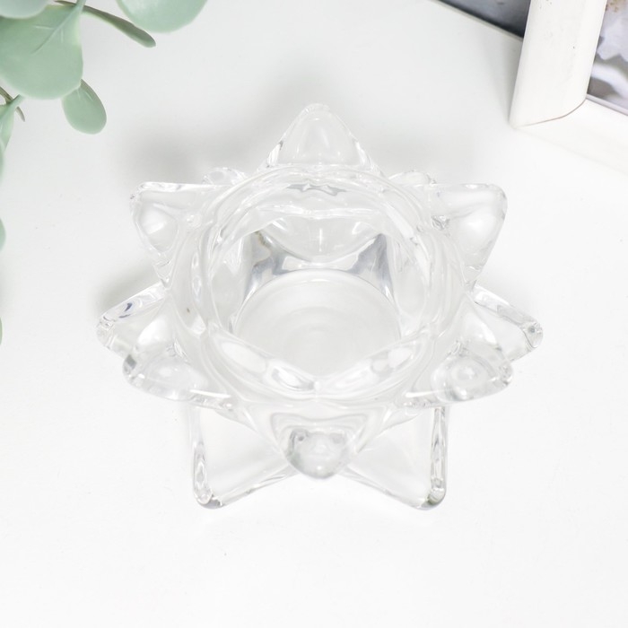 Подсвечник стекло на 1 свечу Подсвечник стекло на 1 свечу "Лотос" прозрачный 4,5х8,3х8,3 см