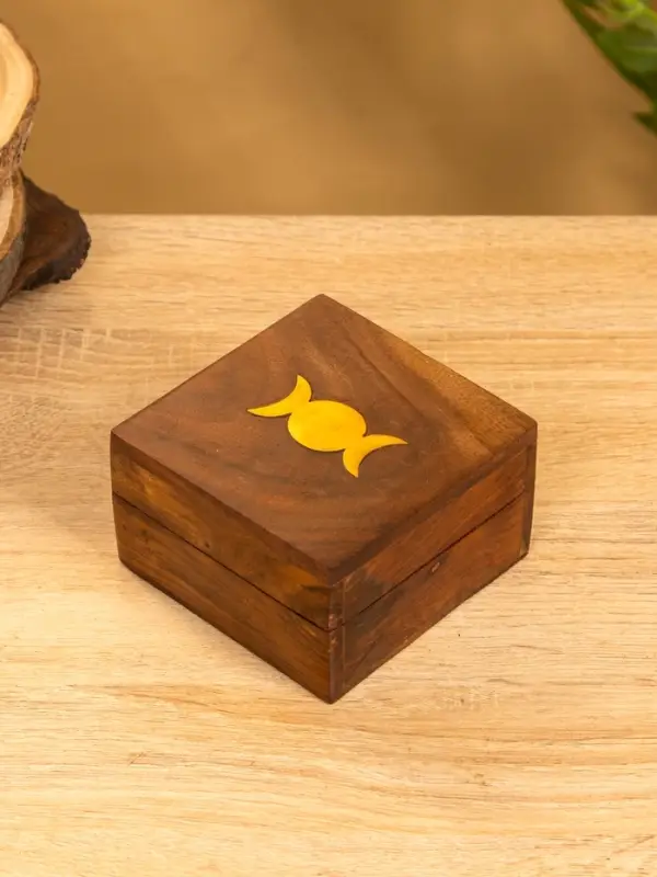 Шкатулка "Фазы Луны" 10х10х6 см, дерево шишам