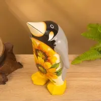 Сувенир &laquo;Пингвин в цветах&raquo;, 11&times;11&times;22 см, дерево