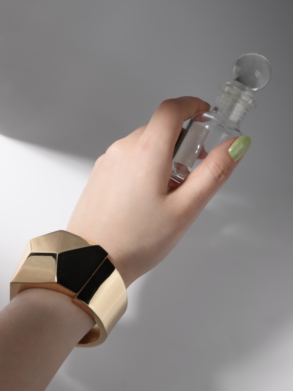 Браслет металл &laquo;Манжета&raquo; углы, цвет золото