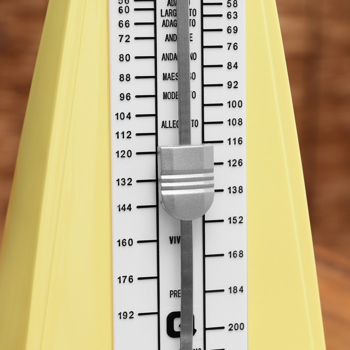Метроном механический Gleam, желтый, 40-408 ударов в минуту, 21 х 10 х 12 см, Метроном механический Gleam, желтый, 40-408 ударов в минуту, 21 х 10 х 12 см,