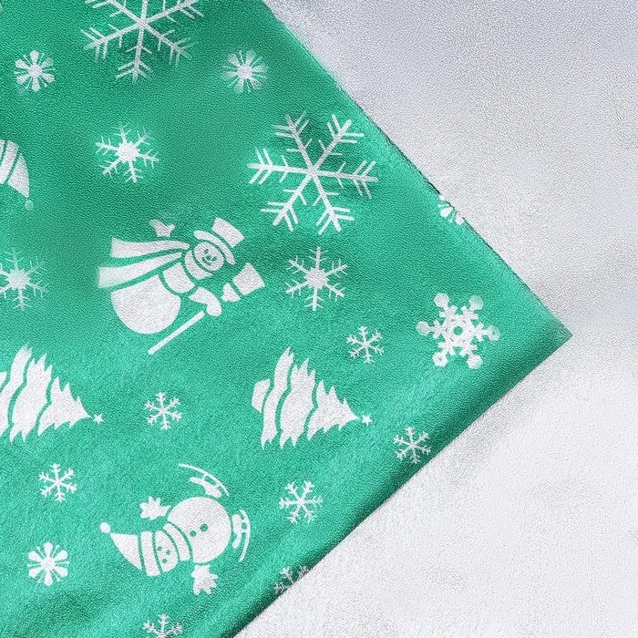 Плёнка упаковочная фольгированная "Снеговик", 70 &times; 50 см, зеленый