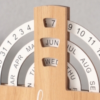 Сувенир дерево настольный календарь "Наш дом" 3,7х19,5х20 см Сувенир дерево настольный календарь "Наш дом" 3,7х19,5х20 см