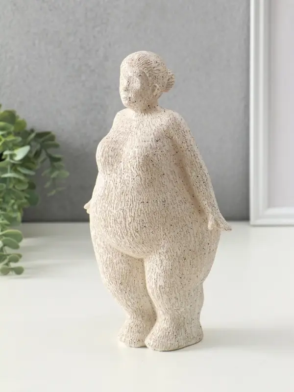 Сувенир полистоун "Милая пышечка" белый песок 9х15,5х25,5 см