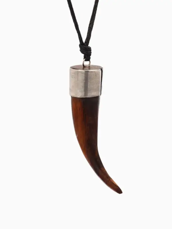 Украшение "Клык" дерево соно