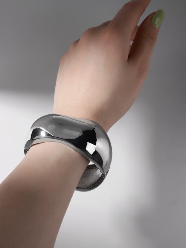 Браслет металл &laquo;Манжета&raquo; мятый, цвет серебро