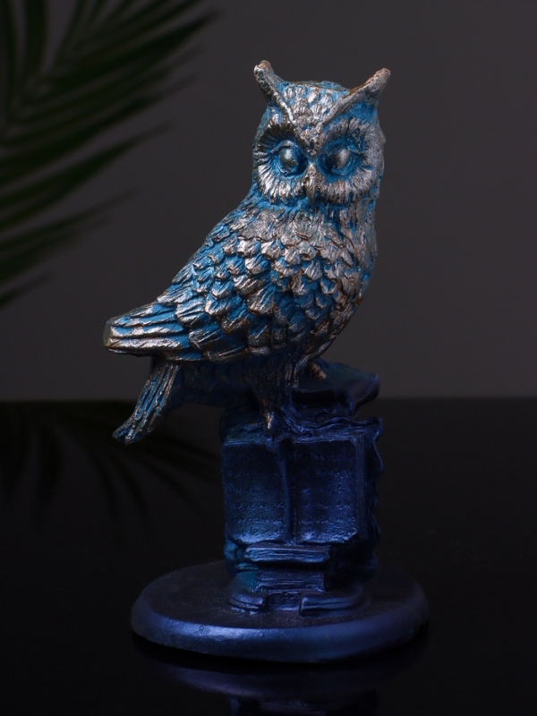 Статуэтка "Филин на пьедестале" 7х6х13  см, цвет серо-голубой