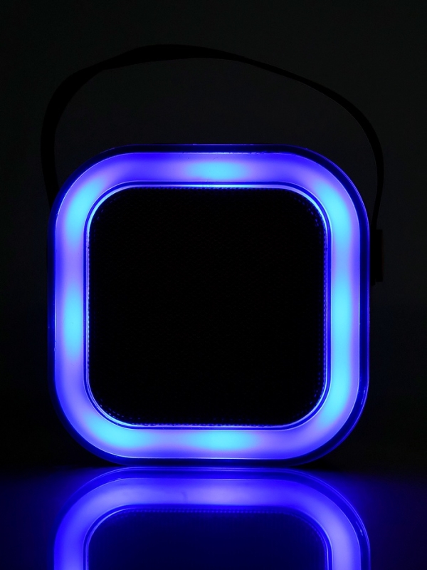 Караоке детское беспроводное, 2 микрофона, bluetooth, 5 режимов подсветки, звук, свет, бежевый