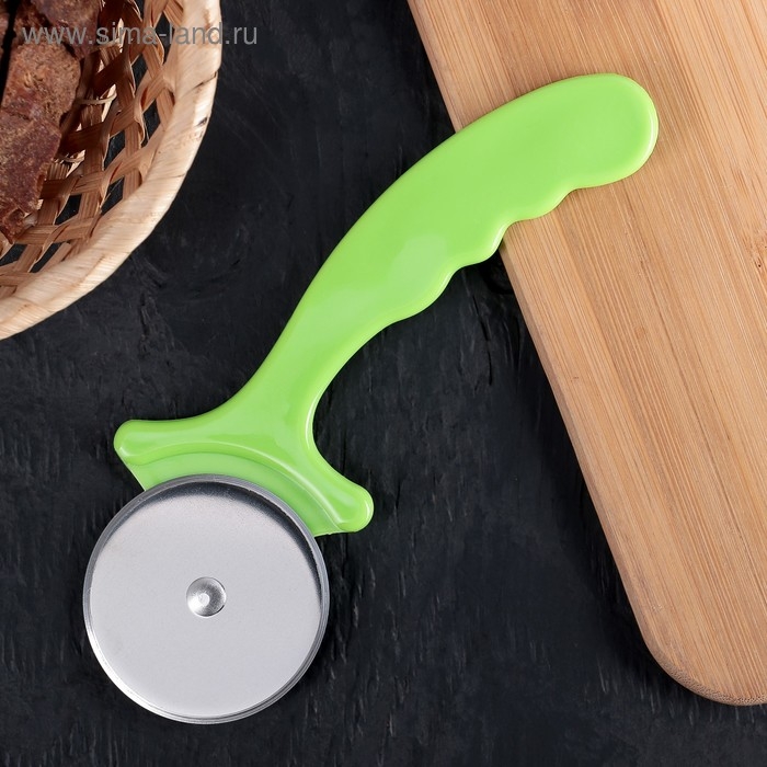 Нож для пиццы и теста &laquo;Комета&raquo;, 19 см, цвет МИКС