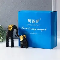 Сувенир полистоун "Слон со слонёнком. Гофре" чёрный с золотом набор 2 шт 5,5х16,5х16,5 см