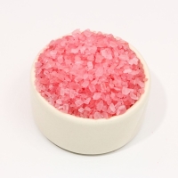 Подарочный набор косметики &laquo;Ты прекрасна!&raquo;, гель для душа во флаконе мартини 250 мл и соль для ванны 200 г, Новый Год