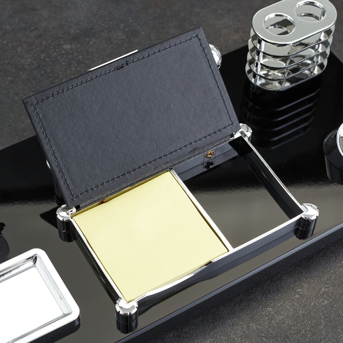 Набор настольный канцелярский 6в1 с часами Набор настольный канцелярский 6в1 с часами