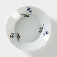 Блюдце фарфоровое &laquo;Гуси&raquo;, d=14 см, рисунок микс, цвет белый