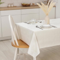 Клеенка столовая на нетканой основе с тиснением &laquo;Вензеля&raquo;, ширина 135 см, рулон 20 м, цвет белый