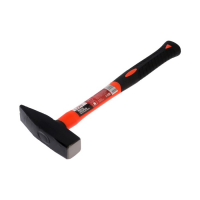 Молоток слесарный ЛОМ, квадратный боек, фиберглассовая обрезиненная рукоятка, 1000 г Молоток слесарный ЛОМ, квадратный боек, фиберглассовая обрезиненная рукоятка, 1000 г