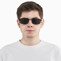 Очки солнцезащитные поляризационные, дужка 12.7 см, ширина 13.1 см, линза 3.8 х 5.8 см