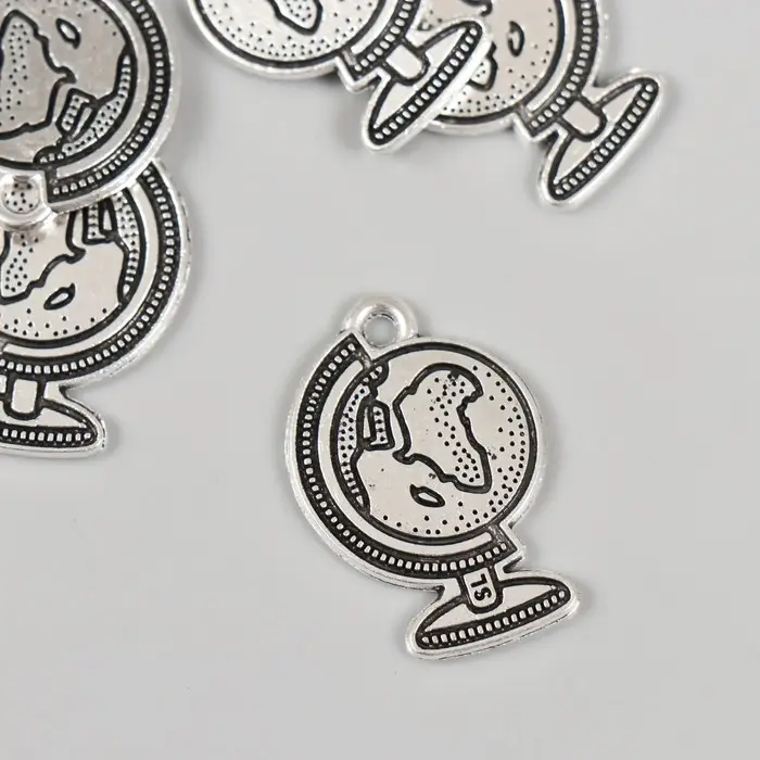 Металлический элемент, декоративная подвеска &laquo;Арт Узор. Глобус&raquo;, 2.5&times;1.8 см