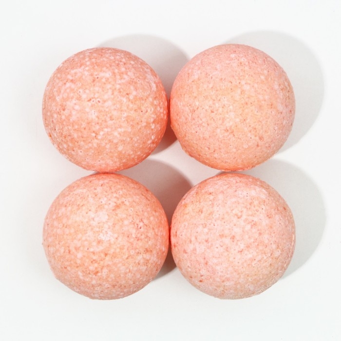 Новогодний подарочный набор косметики &laquo;Сияй каждый день&raquo;, гель для душа во флаконе виски 250 мл и бомбочки для ванны 4 х 40 г, Новый Год