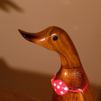 Сувенир "Утка в купальнике " дерево 25 см Сувенир "Утка в купальнике " дерево 25 см