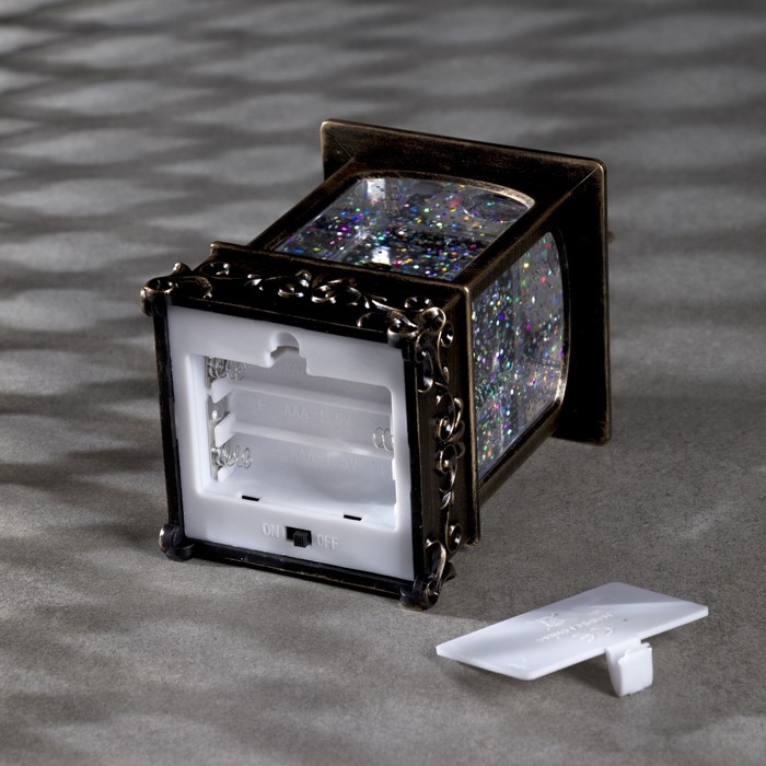 Светодиодная фигура &laquo;Фонарь со снеговиком&raquo; 7.5 &times; 13.5 &times; 7.5 см, пластик, блёстки, батарейки АААх3 (не в комплекте), свечение тёплое белое