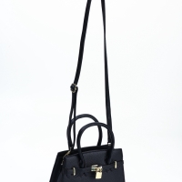 Сумка женская, 23*8*15, длин. ремень, отд. на молнии, черный Сумка женская, 23*8*15, длин. ремень, отд. на молнии, черный