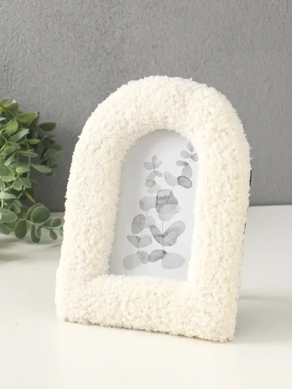 Фоторамка МДФ, иск. мех 10х15 см "Плюш. Арка" белая 21,5х16,5х2 см